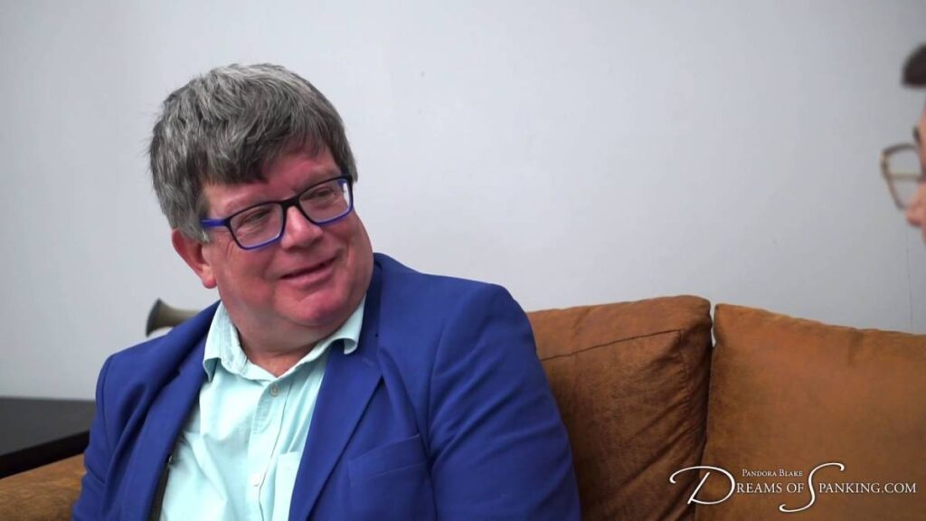 Anthony and Pandora chat together